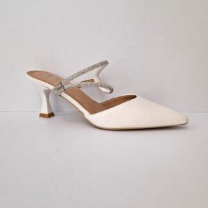 סנדל קלאסי עקב 6 ס"מ